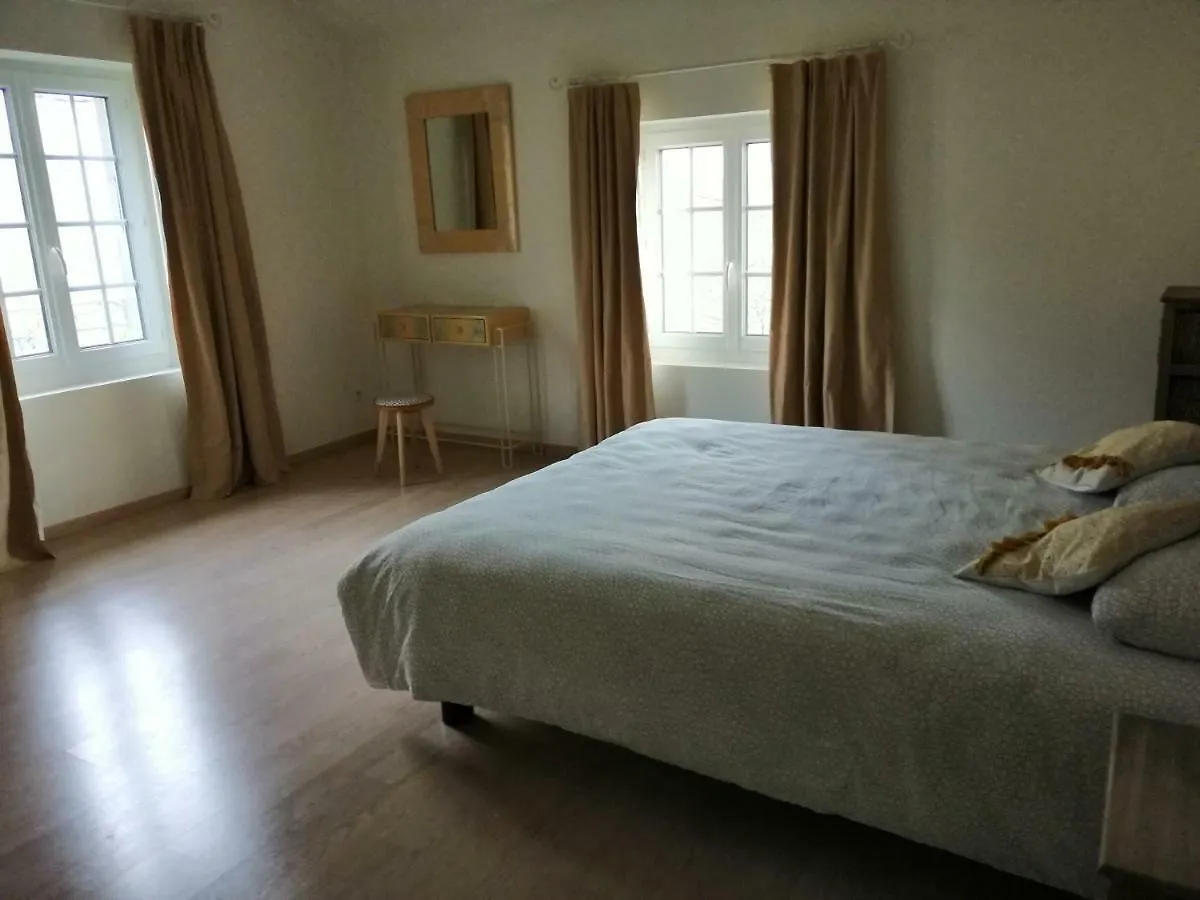 Holiday home Gite Le Cedre Bleu Saint-Lattier France